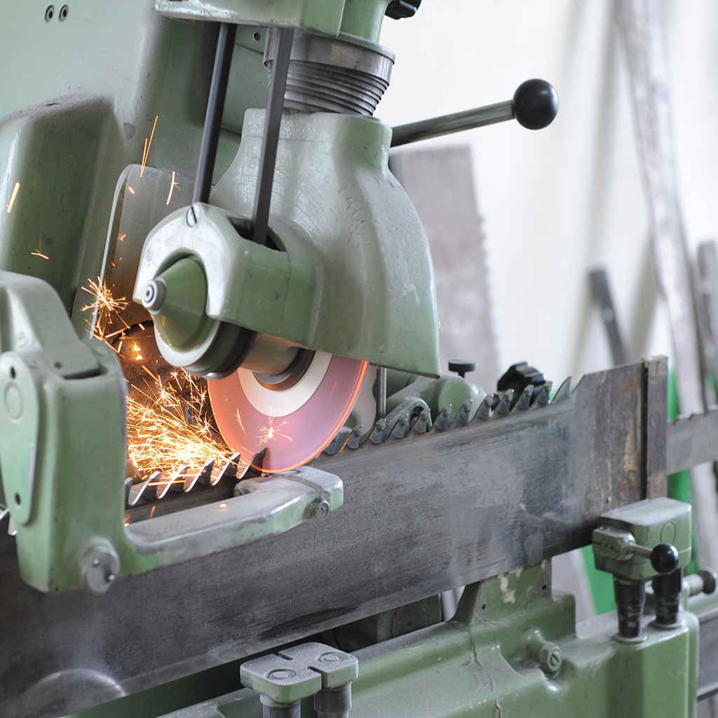 Сервіс та обслуговування інструменту